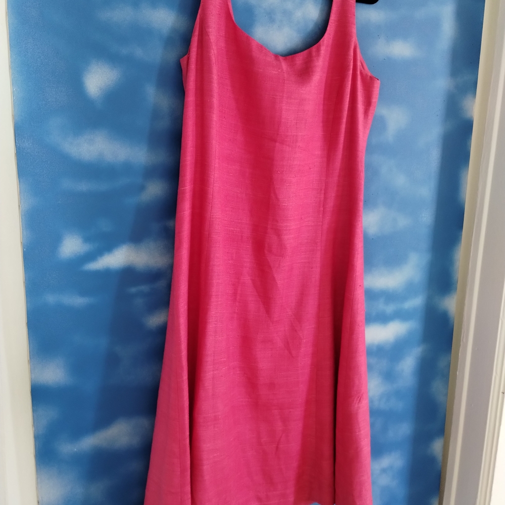 Chic Pink Midi Dress Never Used Silk